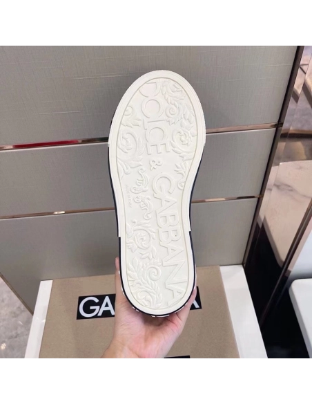 Dolce Gabbana Mens Black Custom 2.Zero Sneakers