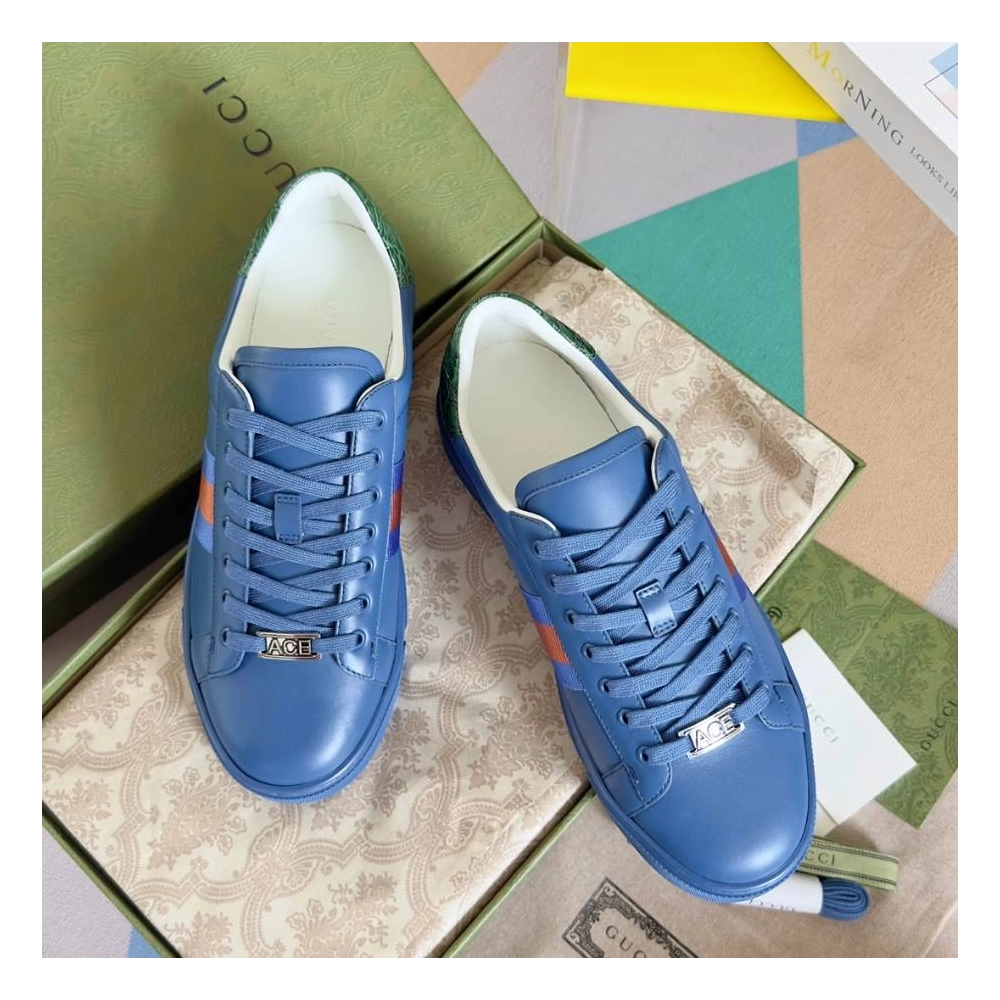 FashionStatement,GUCCI,IconicStyle,ItalianCraftsmanship,LuxuryFootwear,SNEAKER