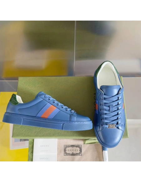 FashionStatement,GUCCI,IconicStyle,ItalianCraftsmanship,LuxuryFootwear,SNEAKER