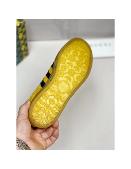 FashionStatement,GUCCI,IconicStyle,ItalianCraftsmanship,LuxuryFootwear,SNEAKER