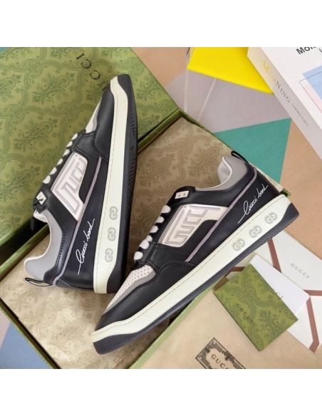FashionStatement,GUCCI,IconicStyle,ItalianCraftsmanship,LuxuryFootwear,SNEAKER