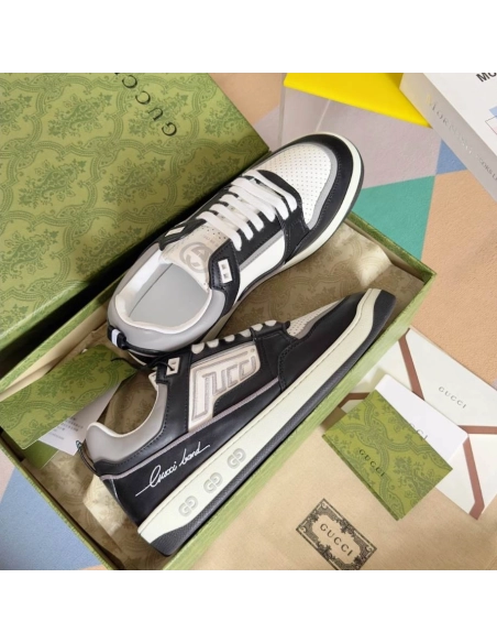 FashionStatement,GUCCI,IconicStyle,ItalianCraftsmanship,LuxuryFootwear,SNEAKER