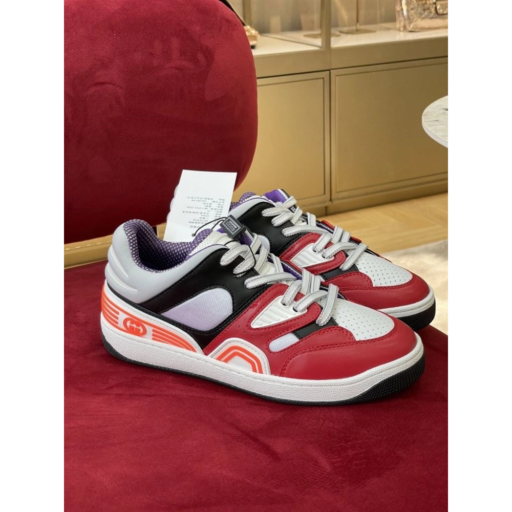 FashionStatement,GUCCI,LuxuryFootwear,SNEAKER