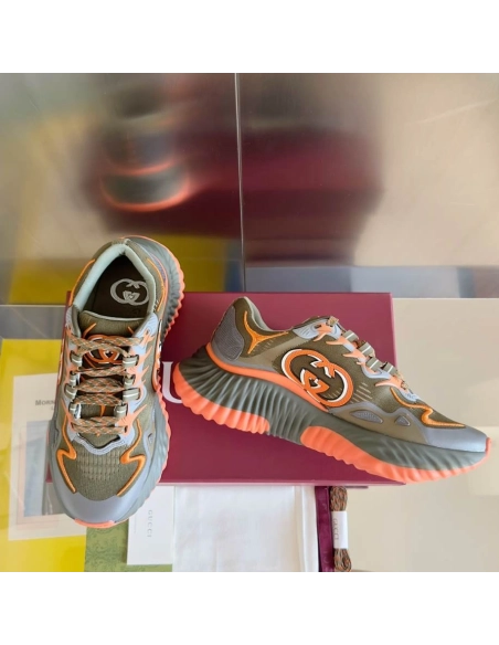 FashionStatement,GUCCI,IconicStyle,ItalianCraftsmanship,LuxuryFootwear,SNEAKER