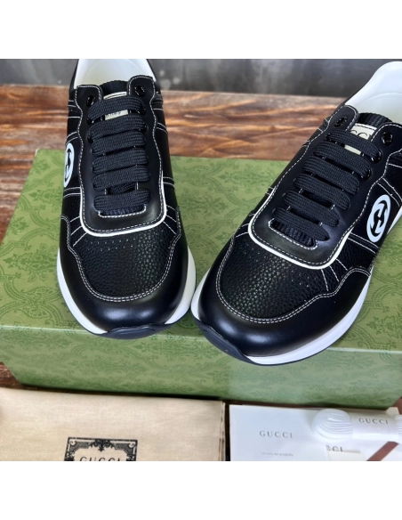 FashionStatement,GUCCI,IconicStyle,ItalianCraftsmanship,LuxuryFootwear,SNEAKER