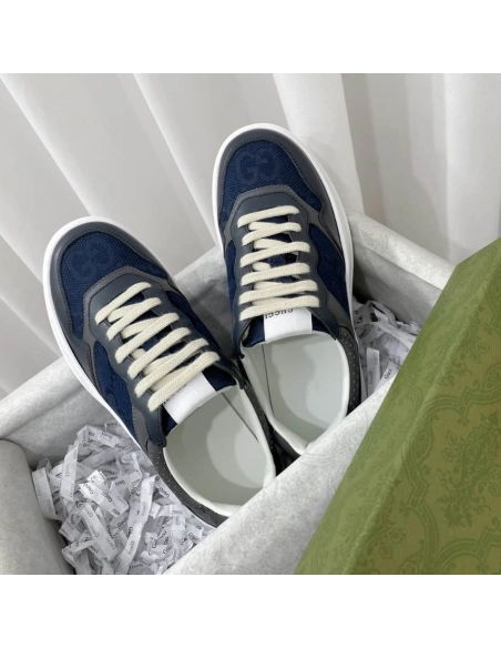 FashionStatement,GUCCI,IconicStyle,ItalianCraftsmanship,LuxuryFootwear,SNEAKER