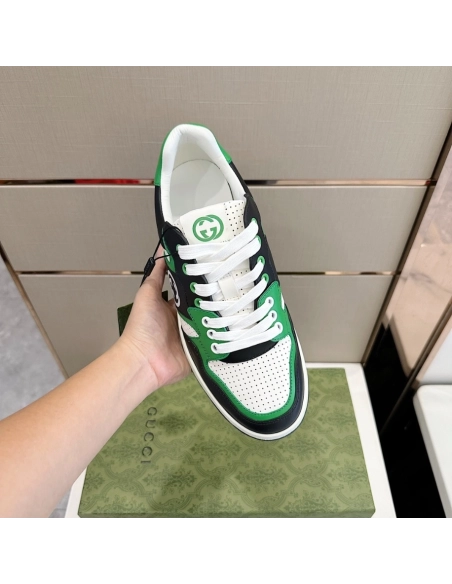 FashionStatement,GUCCI,IconicStyle,ItalianCraftsmanship,LuxuryFootwear,SNEAKER