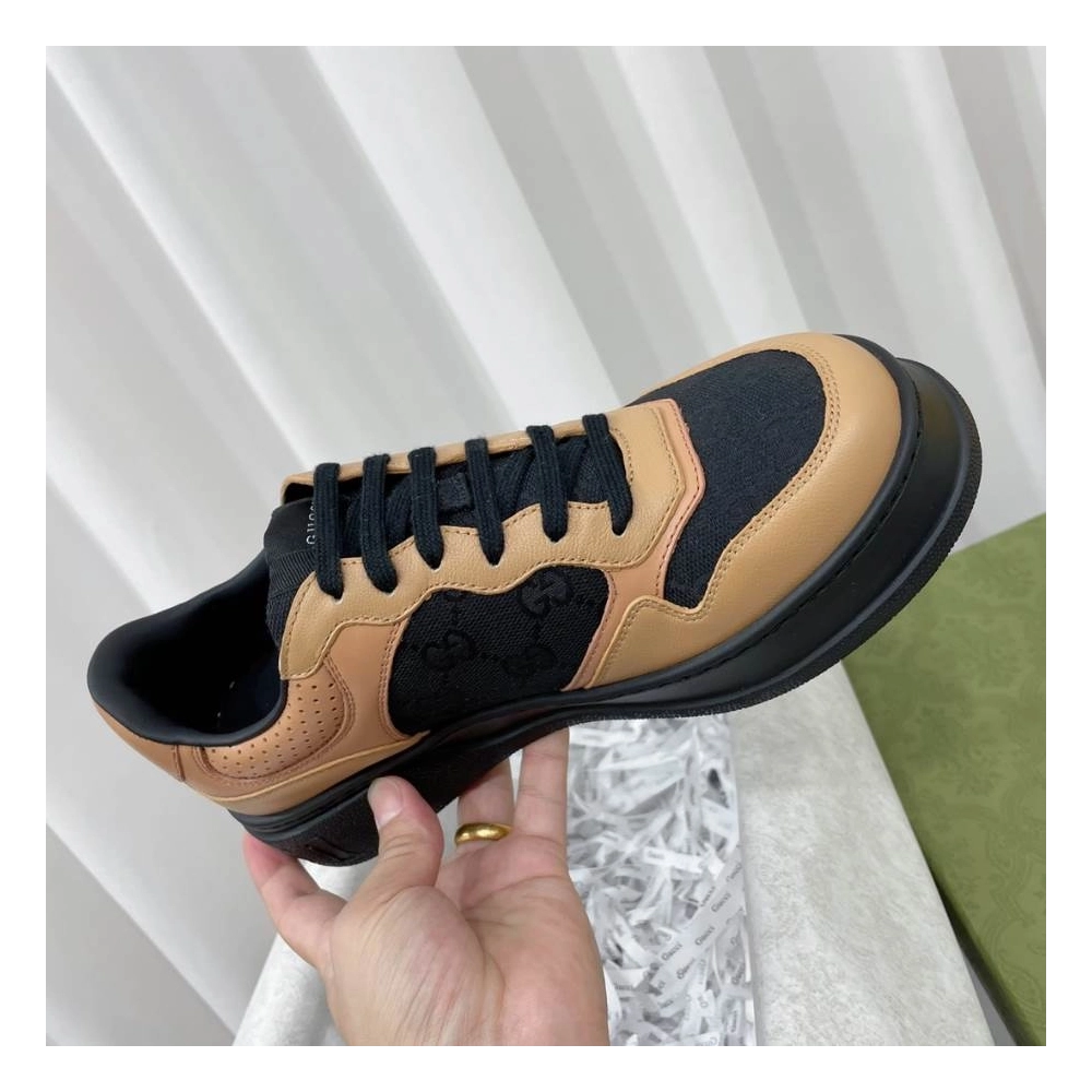 FashionStatement,GUCCI,IconicStyle,ItalianCraftsmanship,LuxuryFootwear,SNEAKER