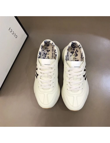 FashionStatement,GUCCI,IconicStyle,ItalianCraftsmanship,LuxuryFootwear,SNEAKER