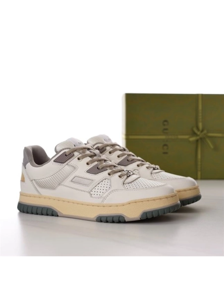 FashionStatement,GUCCI,IconicStyle,ItalianCraftsmanship,LuxuryFootwear,SNEAKER