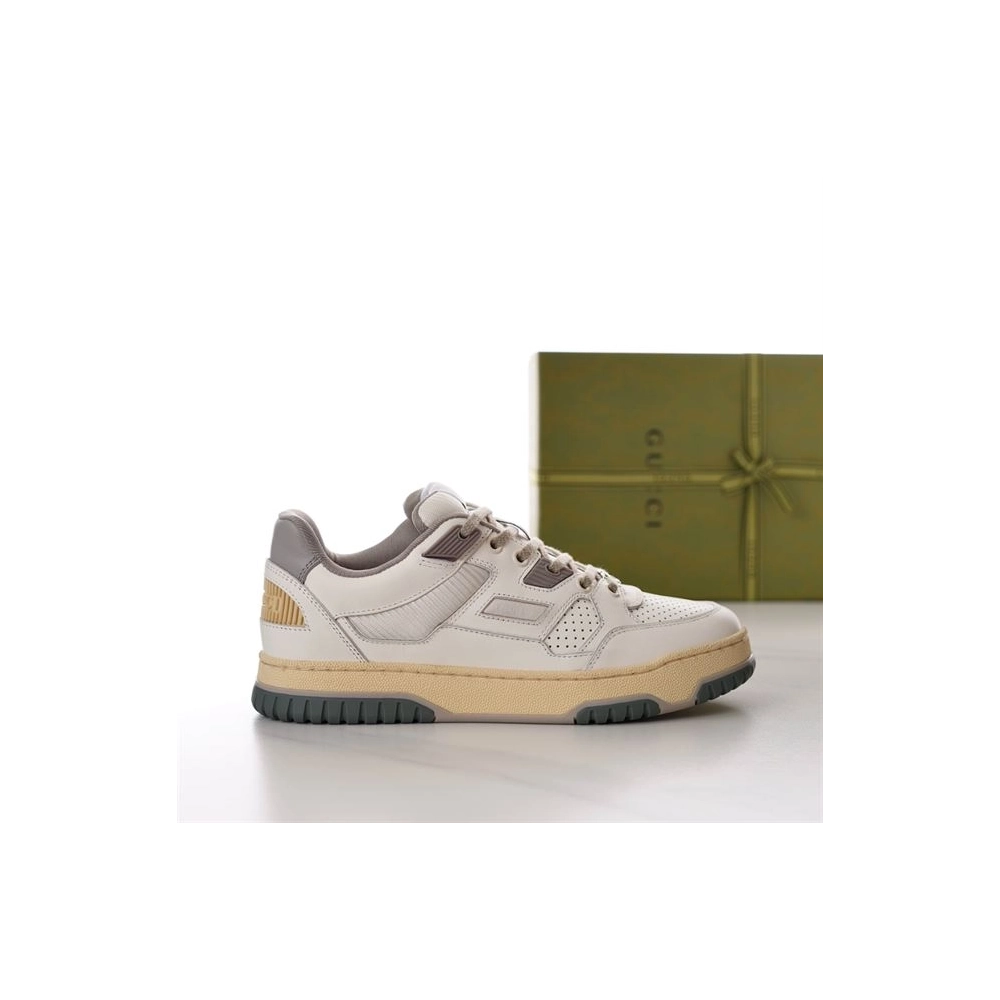 FashionStatement,GUCCI,IconicStyle,ItalianCraftsmanship,LuxuryFootwear,SNEAKER