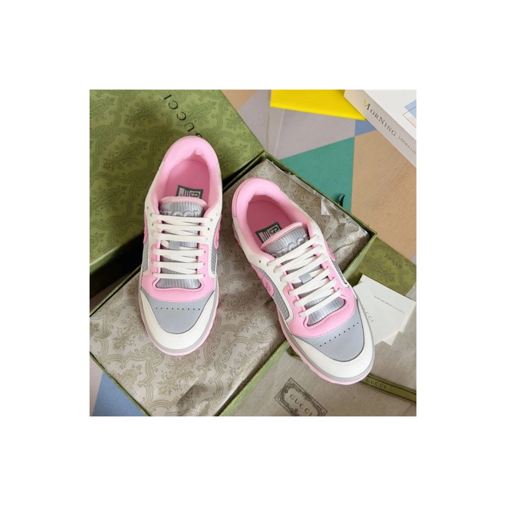 FashionStatement,GUCCI,IconicStyle,ItalianCraftsmanship,LuxuryFootwear,SNEAKER