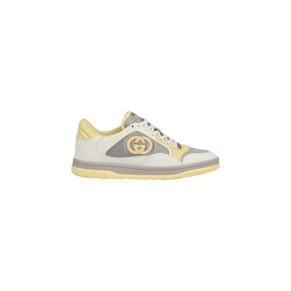 FashionStatement,GUCCI,IconicStyle,ItalianCraftsmanship,LuxuryFootwear,SNEAKER