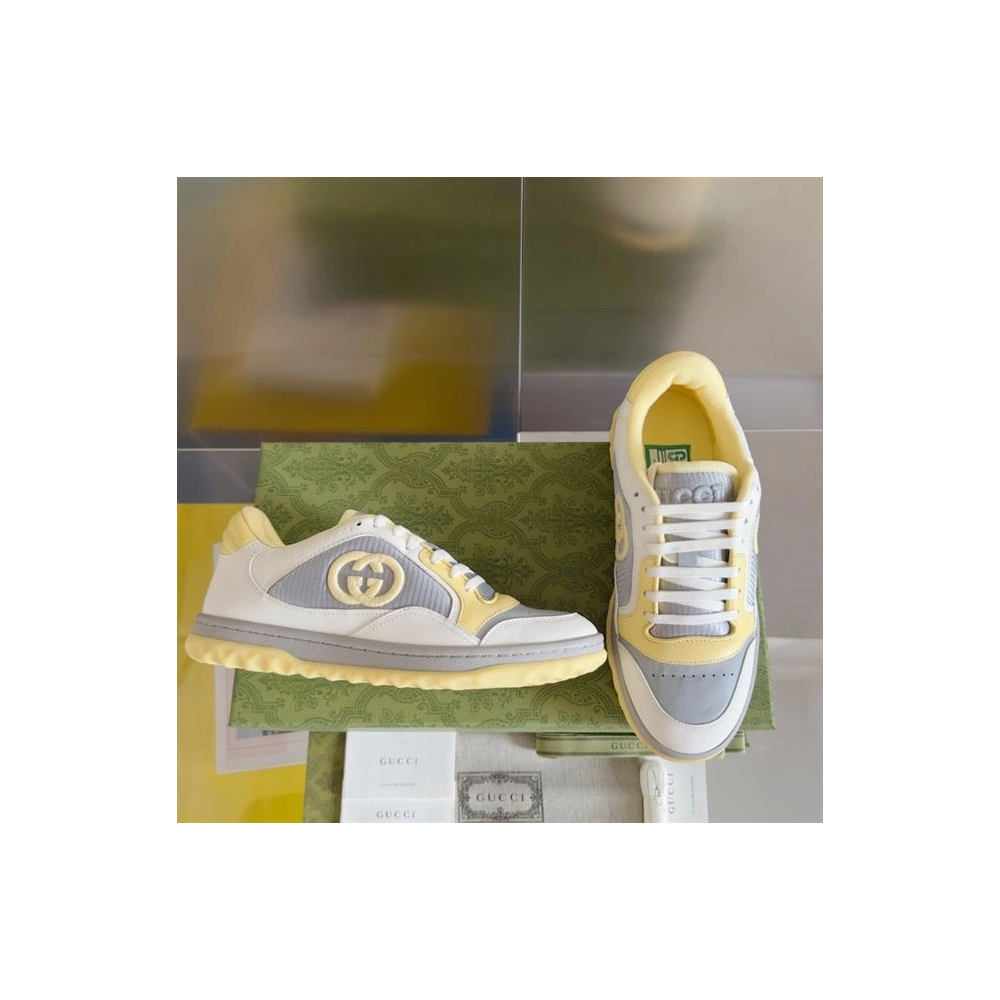 FashionStatement,GUCCI,IconicStyle,ItalianCraftsmanship,LuxuryFootwear,SNEAKER