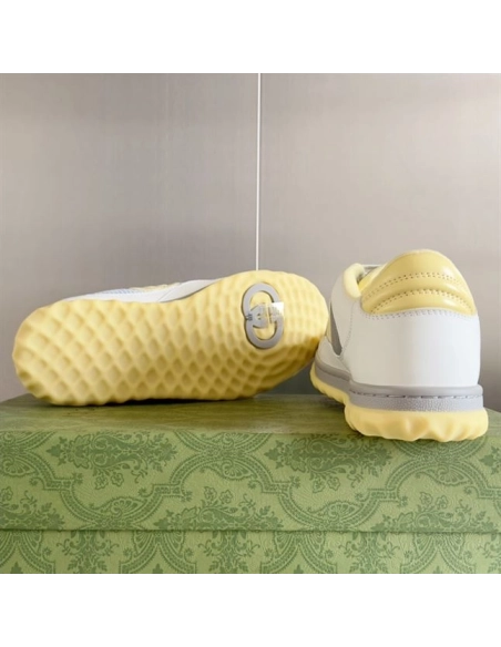 FashionStatement,GUCCI,IconicStyle,ItalianCraftsmanship,LuxuryFootwear,SNEAKER