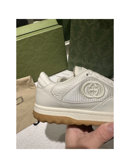 FashionStatement,GUCCI,IconicStyle,ItalianCraftsmanship,LuxuryFootwear,SNEAKER