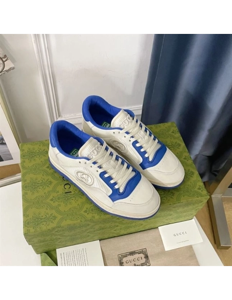 FashionStatement,GUCCI,IconicStyle,ItalianCraftsmanship,LuxuryFootwear,SNEAKER