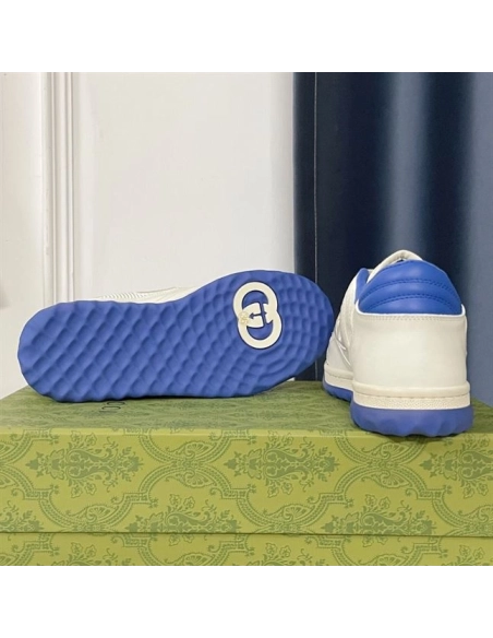 FashionStatement,GUCCI,IconicStyle,ItalianCraftsmanship,LuxuryFootwear,SNEAKER