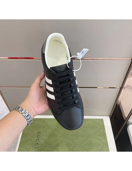 FashionStatement,GUCCI,LuxuryFootwear,SNEAKER