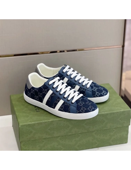 FashionStatement,GUCCI,LuxuryFootwear,SNEAKER