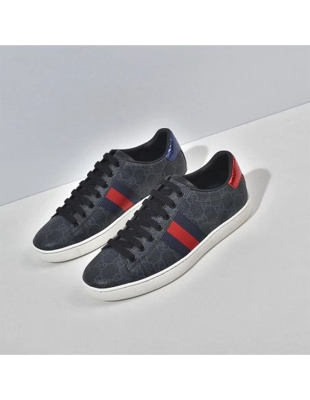 FashionStatement,GUCCI,LuxuryFootwear,SNEAKER