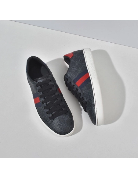 FashionStatement,GUCCI,LuxuryFootwear,SNEAKER