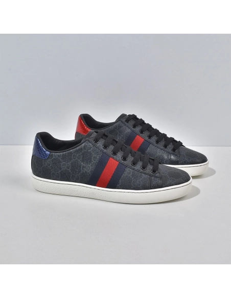 FashionStatement,GUCCI,LuxuryFootwear,SNEAKER