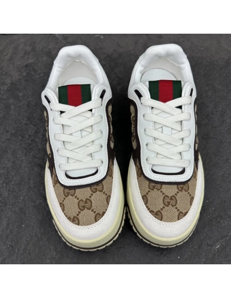 FashionStatement,GUCCI,IconicStyle,ItalianCraftsmanship,LuxuryFootwear,SNEAKER