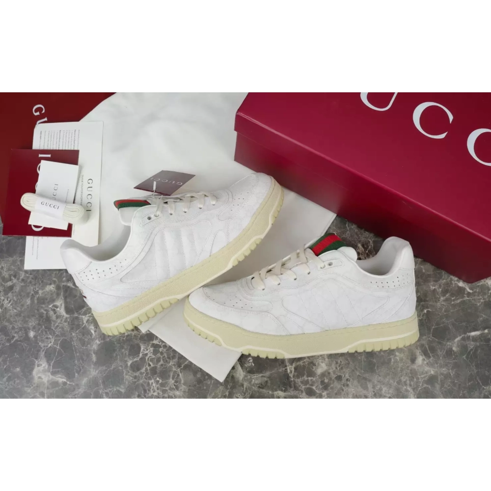 FashionStatement,FOOTWEAR,GUCCI,IconicStyle,LuxuryFootwear,SHOES FOR MEN,SHOES FOR WOMEN,Sneakers