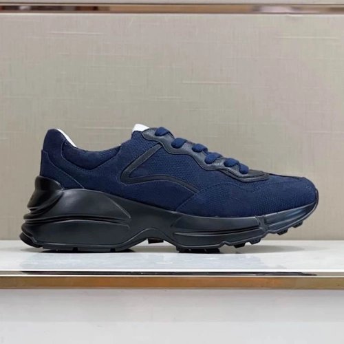 FashionStatement,GUCCI,IconicStyle,ItalianCraftsmanship,LuxuryFootwear,SNEAKER