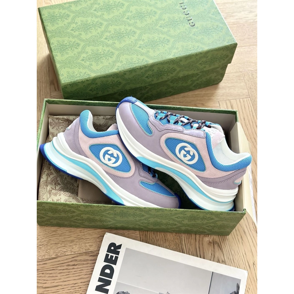 FashionStatement,GUCCI,IconicStyle,ItalianCraftsmanship,LuxuryFootwear,SNEAKER