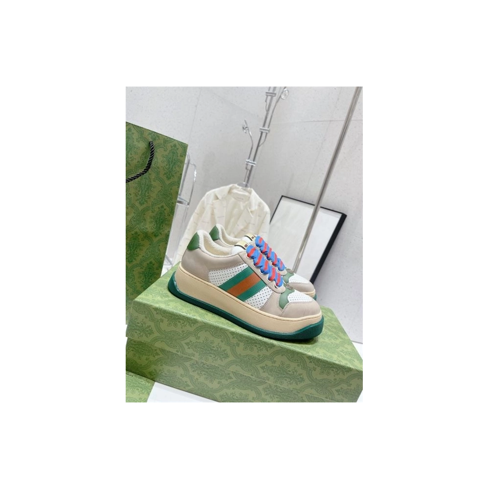 FashionStatement,GUCCI,IconicStyle,ItalianCraftsmanship,LuxuryFootwear,SNEAKER