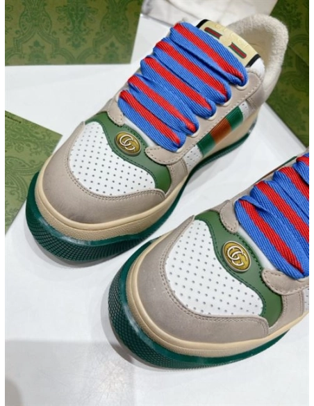 FashionStatement,GUCCI,IconicStyle,ItalianCraftsmanship,LuxuryFootwear,SNEAKER