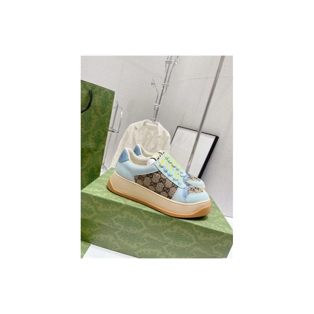 FashionStatement,GUCCI,IconicStyle,ItalianCraftsmanship,LuxuryFootwear,SNEAKER