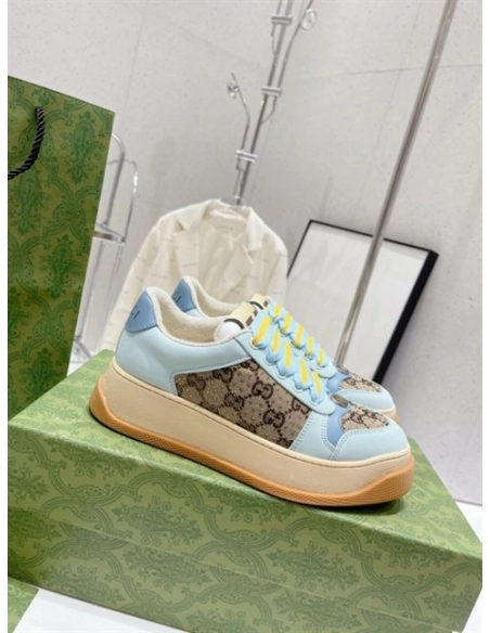 FashionStatement,GUCCI,IconicStyle,ItalianCraftsmanship,LuxuryFootwear,SNEAKER