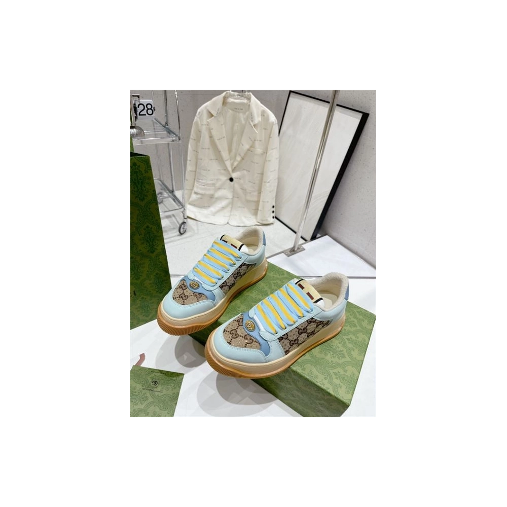 FashionStatement,GUCCI,IconicStyle,ItalianCraftsmanship,LuxuryFootwear,SNEAKER