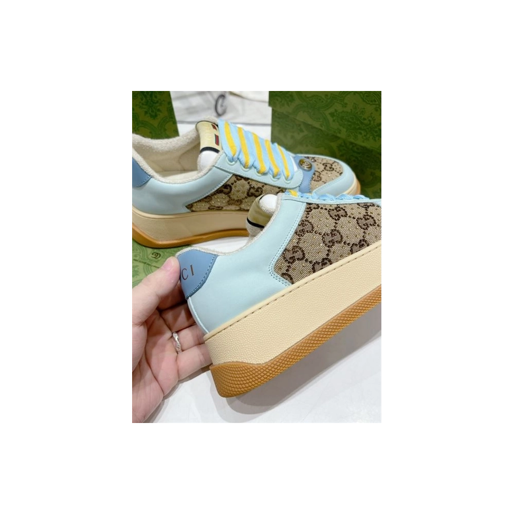 FashionStatement,GUCCI,IconicStyle,ItalianCraftsmanship,LuxuryFootwear,SNEAKER