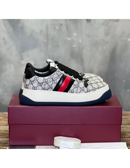 FashionStatement,GUCCI,IconicStyle,ItalianCraftsmanship,LuxuryFootwear,SNEAKER