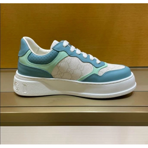 FashionStatement,GUCCI,IconicStyle,ItalianCraftsmanship,LuxuryFootwear,SNEAKER