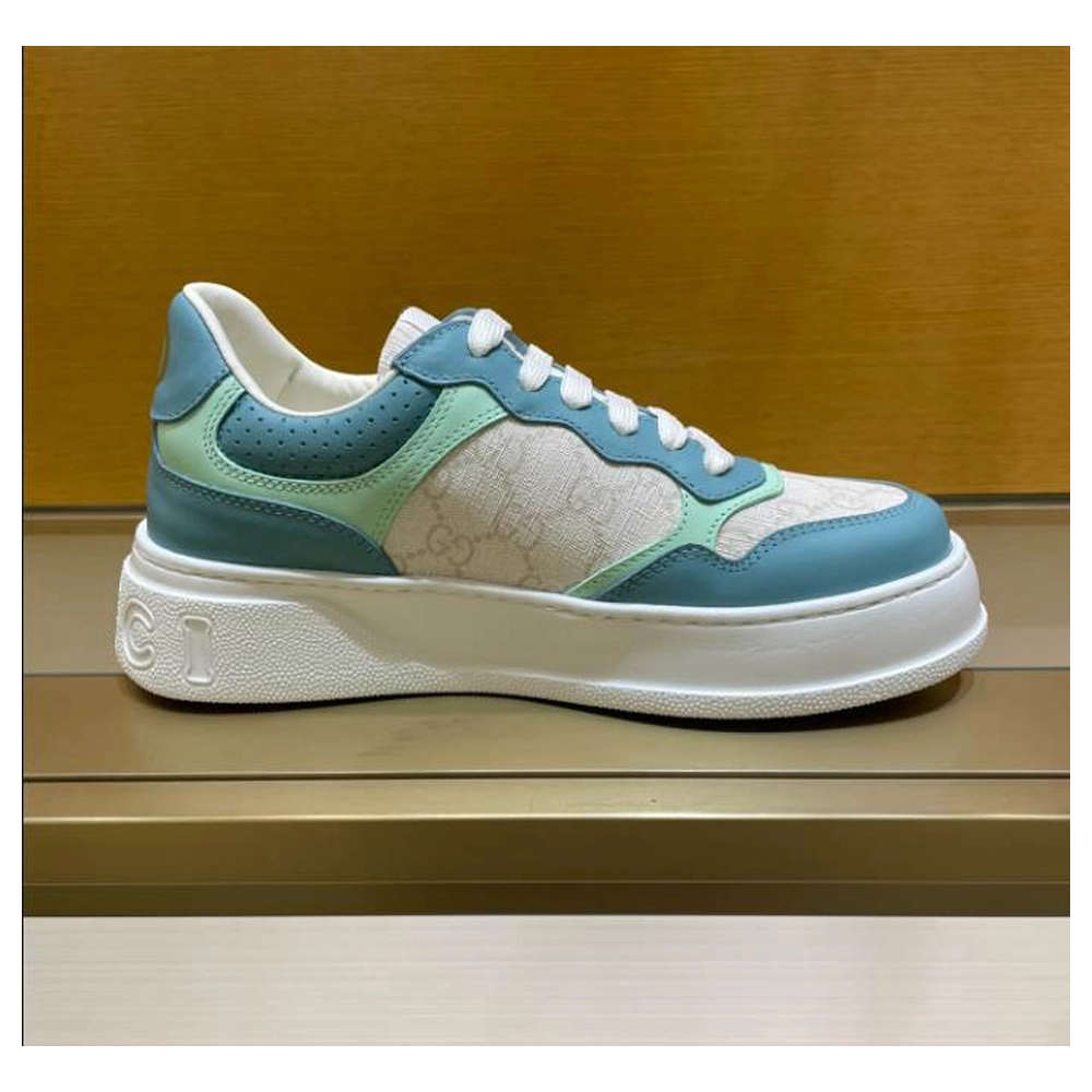 FashionStatement,GUCCI,IconicStyle,ItalianCraftsmanship,LuxuryFootwear,SNEAKER