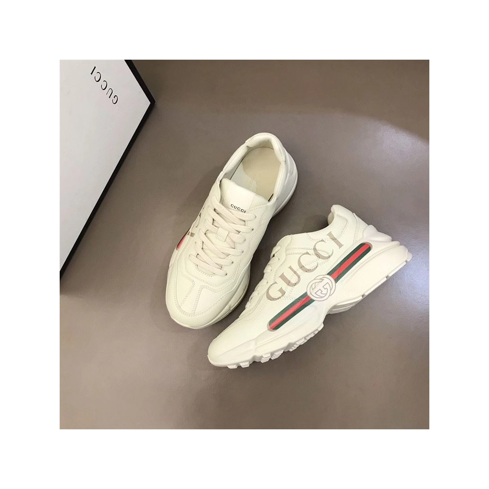 FashionStatement,GUCCI,IconicStyle,ItalianCraftsmanship,LuxuryFootwear,SNEAKER