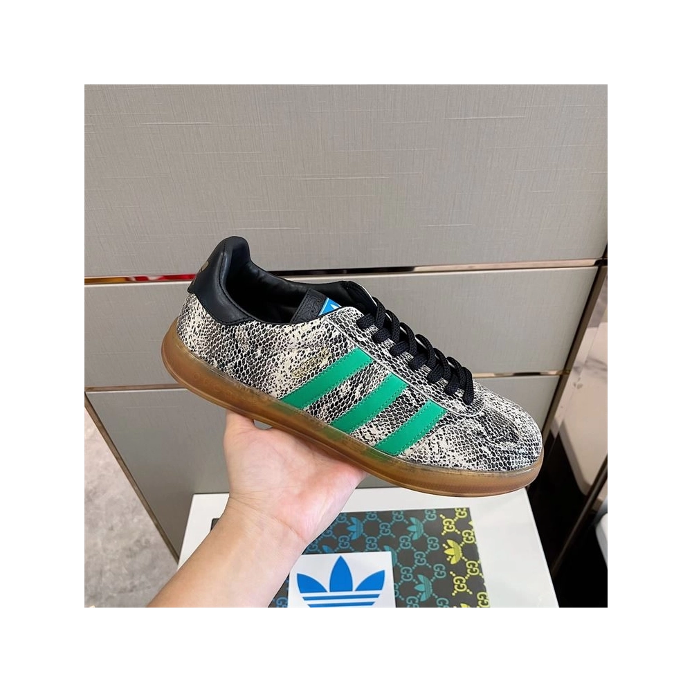 FashionStatement,GUCCI,LuxuryFootwear,SNEAKER