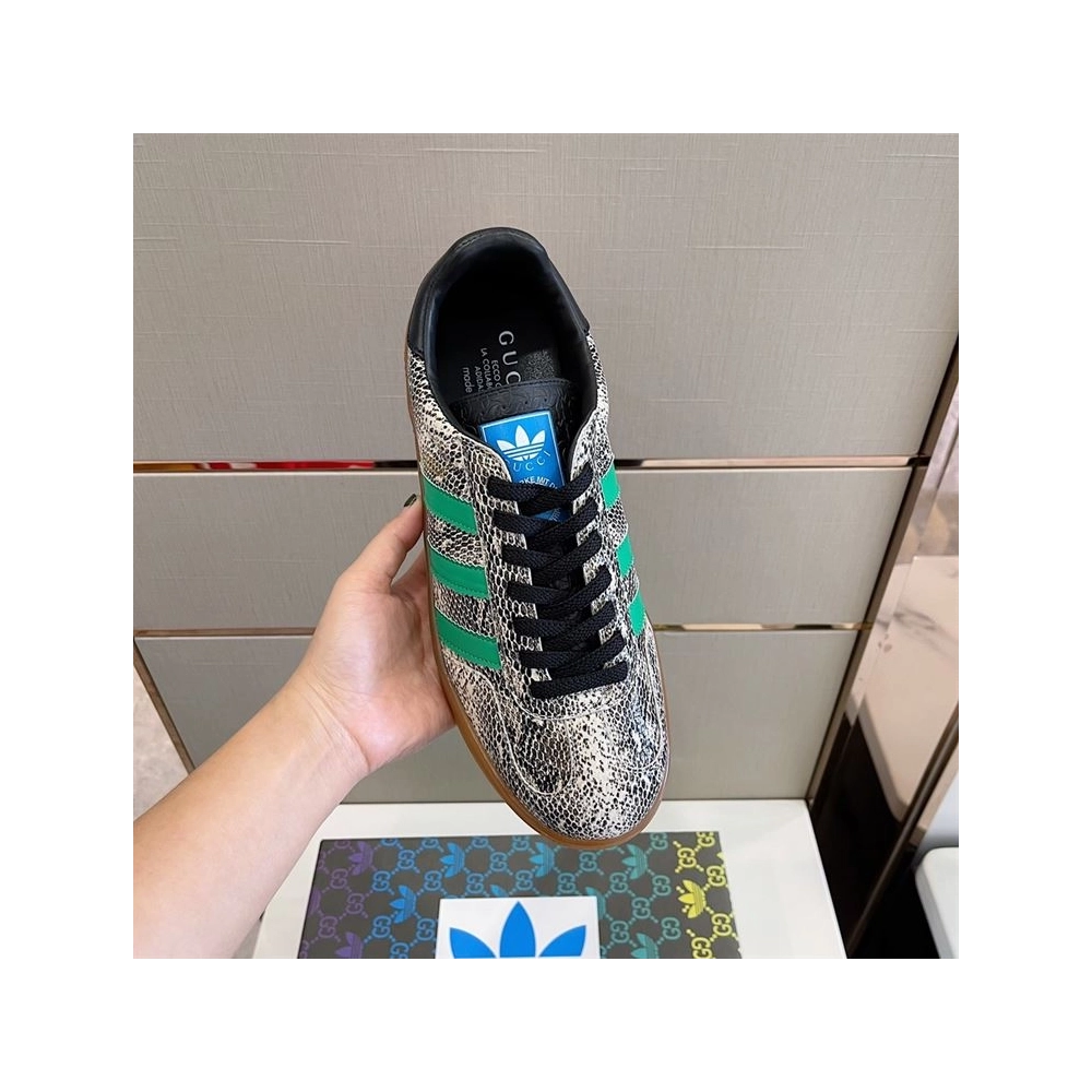 FashionStatement,GUCCI,LuxuryFootwear,SNEAKER