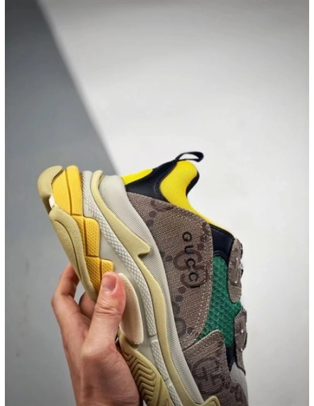 GUCCI,GucciBalenciaga,Sneakers,TripleS