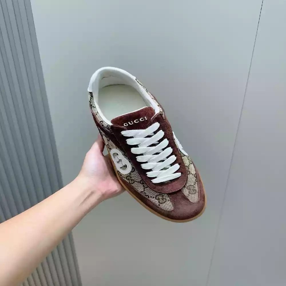 Casual Luxury Footwear,Dark Brown Sneakers,Men's Suede Sneakers