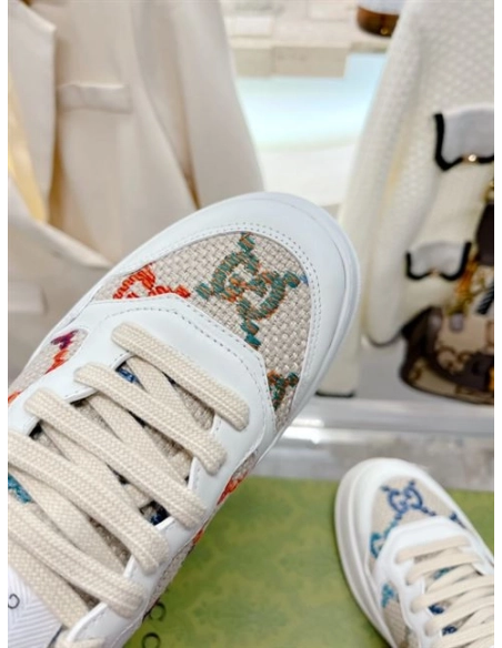 FashionStatement,GUCCI,LuxuryFootwear,SNEAKER