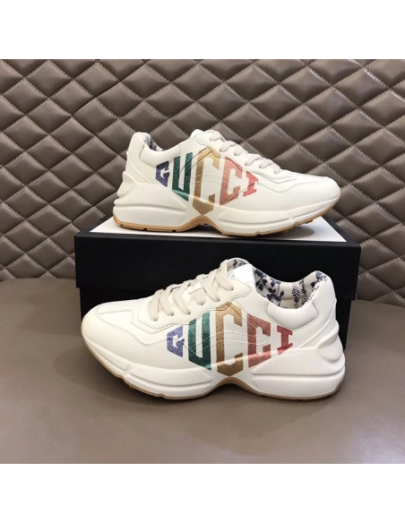 FashionStatement,GUCCI,IconicStyle,ItalianCraftsmanship,LuxuryFootwear,SNEAKER