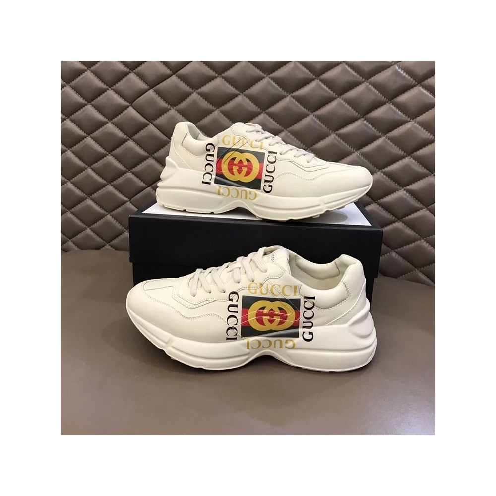 FashionStatement,GUCCI,IconicStyle,ItalianCraftsmanship,LuxuryFootwear,SNEAKER