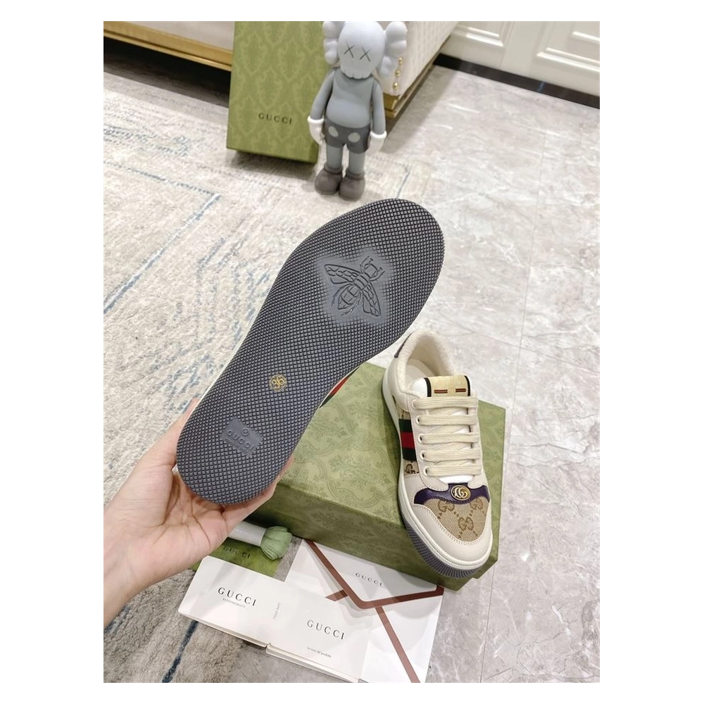 FashionStatement,GUCCI,LuxuryFootwear,SNEAKER