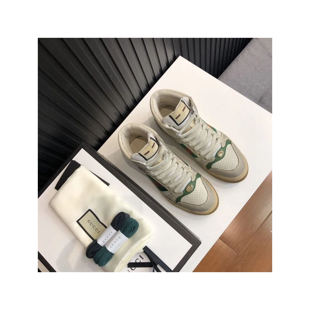 FashionStatement,GUCCI,IconicStyle,ItalianCraftsmanship,LuxuryFootwear,SNEAKER